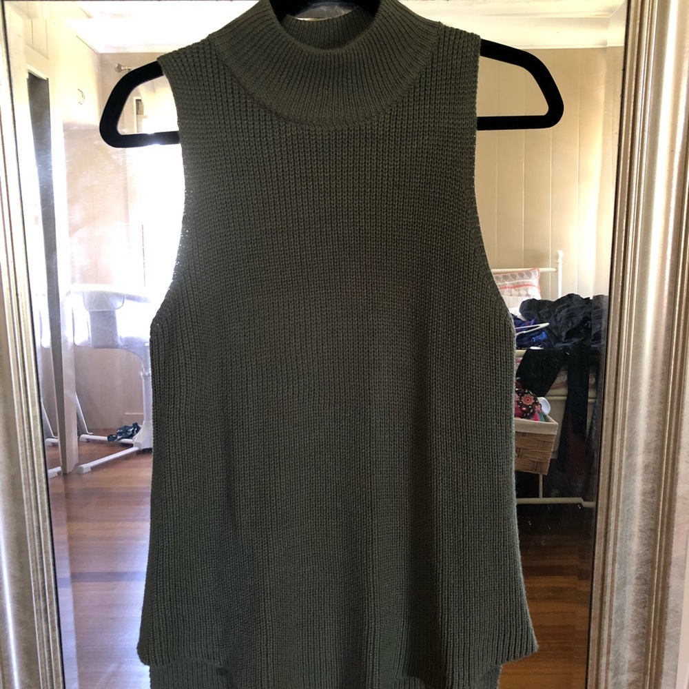 COTTON CANDY LA TURTLE NECK KNIT TOP